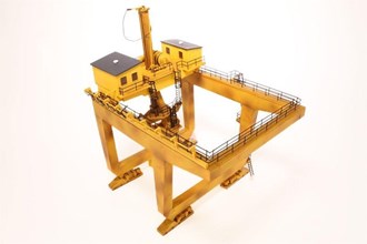 Scenecraft 44-0009 [OO] 1:76 Container Terminal Crane