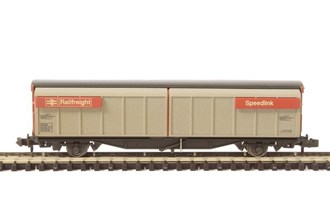 Graham Farish [N] 373-601C 46T VGA Sliding Wall Van - BR Railfreight 'Speedlink' [W]