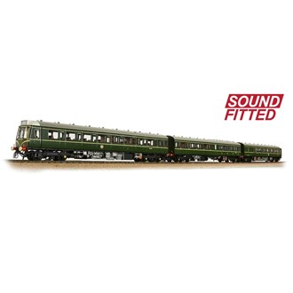 Branchline [OO] 35-500SF Class 117 3-Car DMU BR Green (Speed Whiskers) (Sound Fitted)