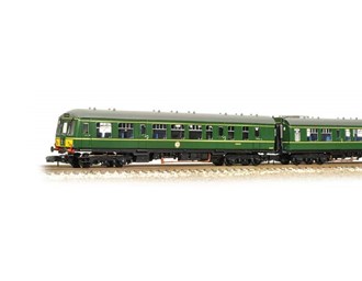 Graham Farish [N] 371-880 Class 108 2-Car DMU - BR Green with Small Yellow Panel