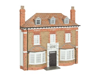 Scenecraft 44-0204 [OO] 1:76 Low Relief Cottage Hospital