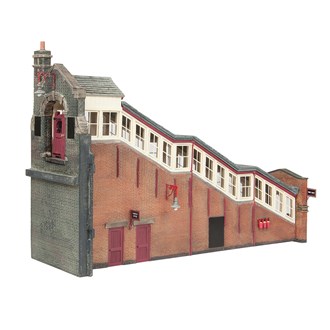 Scenecraft 44-119C [OO] 1:76 Great Central High Level Station Entrance Maroon & Cream