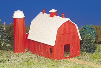 Bachmann USA 45151 [HO] Plasticville Barn - Classic Kit