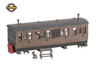 Ratio 501 OO Small Grounded Coach 115mm x 40mm