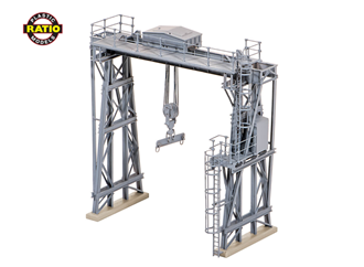 Ratio 546 OO Overhead Traversing Crane 61mm x 125mm span 153mm
