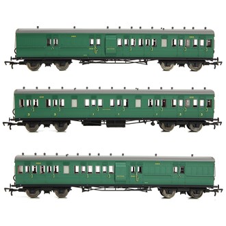 EFE Rail [OO] E86013 LSWR Cross Country 3-Coach Pack SR Malachite Green