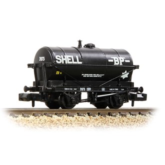 Graham Farish [N] 373-660 14T Tank Wagon 'Shell/BP' in Black