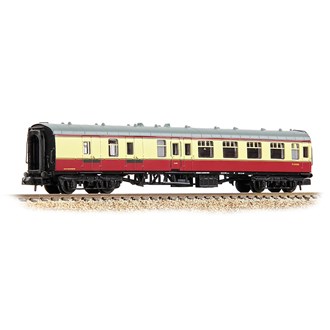 Graham Farish [N] 374-185E BR Mk1 BSK Brake Second Corridor in BR Crimson & Cream