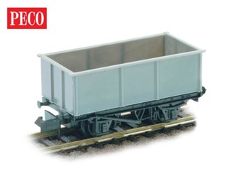 Peco KNR-208 N BR 27 ton Iron Ore Tippler Wagon Kit