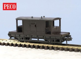 Peco KNR-28 N LNER / BR Goods Brake Van 15ft Wheelbase Kit