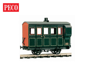 Peco OR-32 O-16.5 4 Wheel Coach Kit - Green