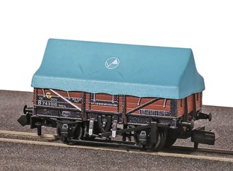 Peco NR-1202B N China Clay Hood Wagon 'OOV B743010'
