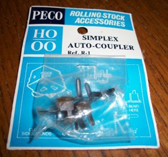 Peco R-1 OO Simplex Auto Coupler old style